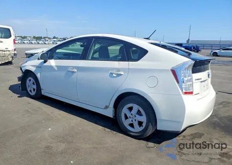 2010 Toyota Prius z USA, uszkodzony, nr VIN JTDKN3DU6A0137731